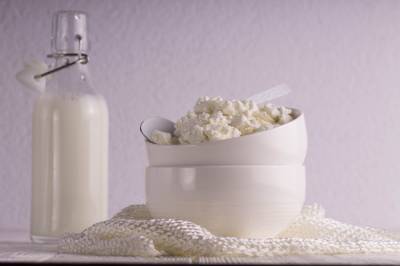 Врач рассказал, способствует ли употребление молока развитию рака - vm.ru - Испания - Санчес