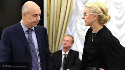 Владимир Путин - Татьяна Голикова - Голикова рассказала, как власти принимали решение о дате парада Победы - polit.info - Россия