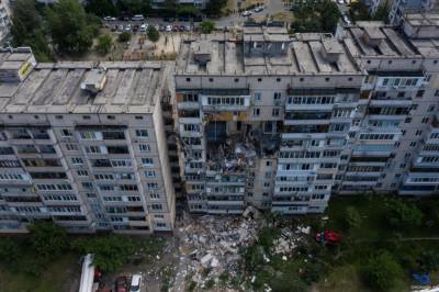 NEWSONE показал условия жизни людей из взорвавшегося на столичных Позняках дома - newsone.ua