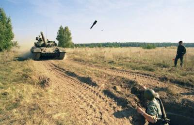 В Севастополе новобранцы Черноморского флота прошли «обкатку танками» - actualnews.org - Севастополь