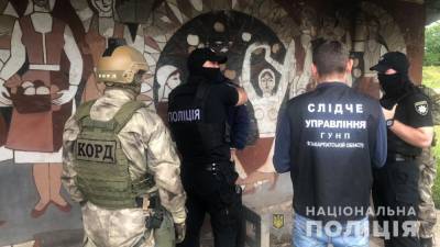 На Закарпатье задержали "авторитетов", которые собирали с местных предпринимателей "дань" (фото) - vchaspik.ua - район Тячевский