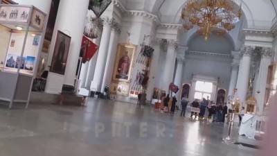 Видео: в Троице-Измайловском соборе прощаются с застреленным студентом СПбГУ - piter.tv