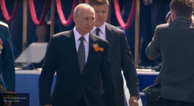 Владимир Путин - Путин высказал благодарность командующим войсками за парад Победы - politros.com - Россия