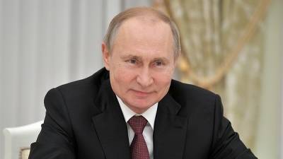 Владимир Путин - Путин вводит для ИТ-компаний «самые низкие налоговые ставки в мире» - cnews.ru - Россия