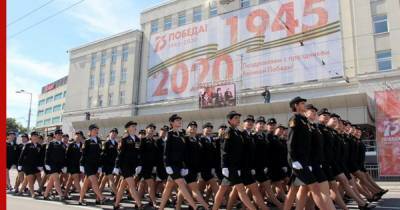 Александр Носатов - В Калининграде наградят девушку, потерявшую туфлю во время парада Победы - profile.ru - Москва - Россия - Калининград