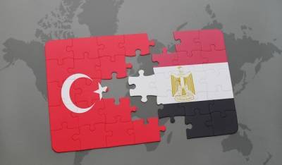 Эммануэль Макрон - Фуат Октай - Эрдоган - Турция не верит в возможность войны с Египтом - mirnov.ru - Египет - Турция - Франция - Анкара - Ливия