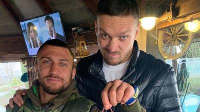 Виталий Кличко - Василий Ломаченко - Александр Усик - Владимир Кличко - Усик и Ломаченко поиздевались над Кличко: забавное видео - sport.politeka.net