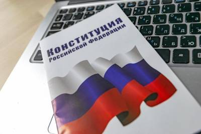 Василий Лановой - Лановой рассказал о важности поправки в Конституцию о запрете на отчуждение территорий РФ - m24.ru - Россия