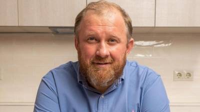 Константин Ивлев - Валерия Куденкова - Телеведущий-кулинар Константин Ивлев развелся с супругой - 5-tv.ru - Мальдивы