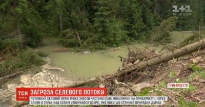 Почти две сотни домов под угрозой: в Ивано-Франковской области из-за оползней и наводнения эвакуируют людей - tsn.ua - Ивано-Франковская обл.