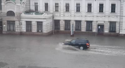 В Черновцах подсчитали убытки от масштабного наводнения (видео) - unian.net - Черновцы