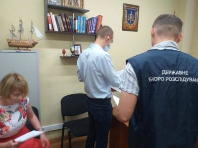 В Киеве следователь полиции "потерял" 1,2 млн грн, которые были изъяты во время обыска - gordonua.com - Украина - Киев