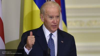 Дональд Трамп - Джо Байден - Байден назвал Трампа потенциальным предателем военных США - polit.info - Россия - США - New York - New York