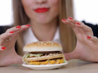 Ученые советуют отказаться от продуктов, ускоряющих старение - golos.ua - Украина - Испания