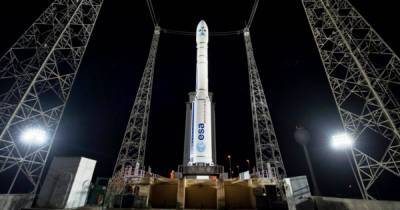Очередной старт ракеты-«неудачницы» Vega назначен на сегодняшнюю ночь - popmech.ru - Французская Гвиана