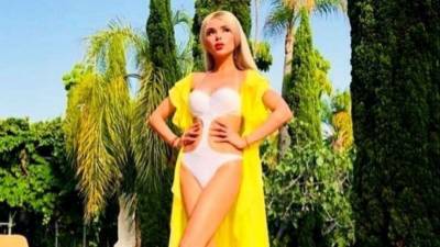 Алена Крав - «Чувствуешь себя младенцем»: Алена Кравец показала, как парится в бане - 5-tv.ru