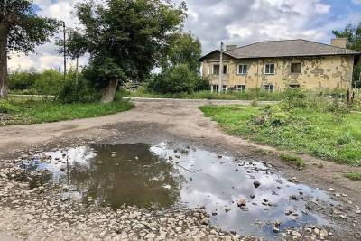 В Кимовске аварийные дома стали мусором - tula.mk.ru - Тульская обл. - Кимовск - район Кимовский