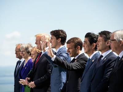 Дональд Трамп - Есихидэ Суг - Япония выступила за сохранение формата G7 «без России» - rosbalt.ru - Россия - Южная Корея - США - Австралия - Япония - Индия - Сеул