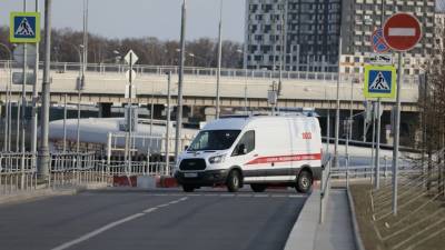 Денис Проценко - В больнице в Коммунарке лечатся более 300 пациентов - russian.rt.com - Москва