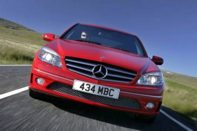 Mercedes-Benz отзывает в России 4270 автомобилей - autostat.ru - Россия