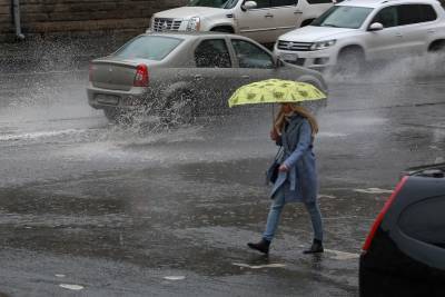 Метеорологи объявили еще неделю дождей в Курганской области - znak.com - Россия - Курганская обл. - Шадринск - Катайск