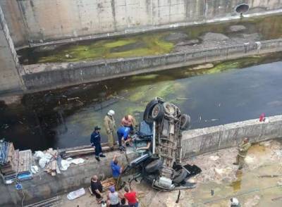 В ГИБДД рассказали о смертельном ДТП на водосбросе Десны, потрясшем смолян - rabochy-put.ru - Смоленск - Десногорск