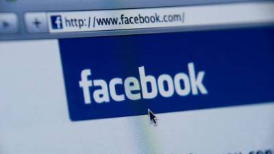Марк Цукерберг - Самонкин: Facebook рискует покинуть рынок, если не изменит свою внутреннюю политику - inforeactor.ru