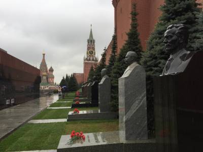 В.И.Ленин - Мавзолей Ленина откроется в Москве 1 июля - vm.ru - Москва