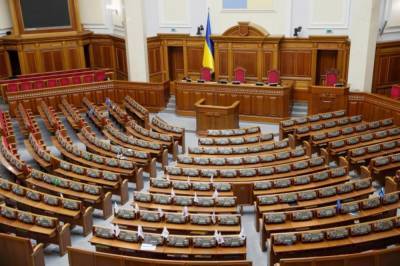 Расширили возможности блокировки сайтов и запретили "пренебрежение к госязыку". Как переписали закон о медиа - newsone.ua