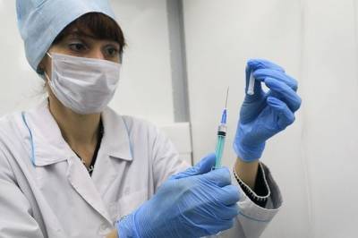 Ринат Максютов - Три вакцины от коронавируса центра «Вектор» успешно прошли испытания - aif.ru - Россия