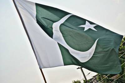 Имран-Хан Пакистан - Премьер Пакистана обвинил Индию в организации нападения на биржу в Карачи - aif.ru - Индия - Пакистан - Мумбаи - Карачи - Нападение