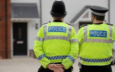 Наркокурьер случайно отдал 8 кг кокаина полицейским - korrespondent.net - Англия