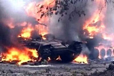 Дмитрий Гуцуляк - ВСУ уничтожили на Донбассе российский танк и два грузовика - real-vin.com - Украина