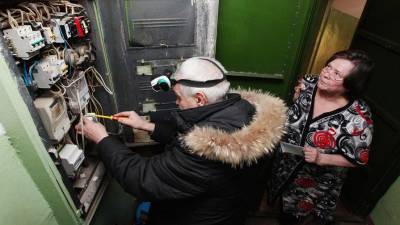 «Умный» учет электричества поможет сэкономить до 80 млрд рублей в год - gazeta.ru - Россия