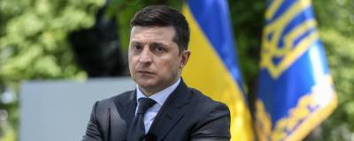 Владимир Зеленский - Зеленский подписал запрет на штрафы и пеню по кредитам во время карантина - vchaspik.ua