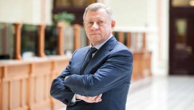 Яков Смолий - Глава Нацбанка Украины попросился в отставку - vesti.ru - Украина