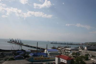 На шельфе Сахалина произошел пожар на судне с вахтовиками - aif.ru - Южно-Сахалинск - Сахалин