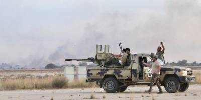 Фаиз Сараджа - Командование ПНС Ливии создало «военную зону» на подступах к Сирту - eadaily.com - Египет - Ливия