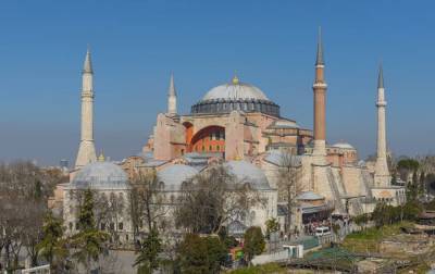 София СВЯТАЯ (Святая) - В ЕС отреагировали на решение Турции об изменении статуса собора Святой Софии - rbc.ua - Украина - Турция
