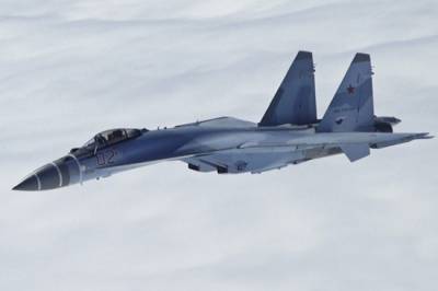 Российские истребители перехватили над Японским морем истребитель ВВС США - vm.ru - Россия - США