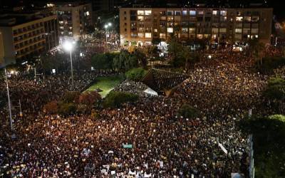 Беньямин Нетаньяху - В Израиле прошел многотысячный протест против повторного карантина: потрясающее видео - 24tv.ua - Израиль - Тель-Авив - Протесты