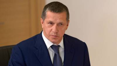 Юрий Трутнев - Трутнев оценил ситуацию с коронавирусом в Хабаровском крае - gazeta.ru - Россия - Китай - Хабаровский край