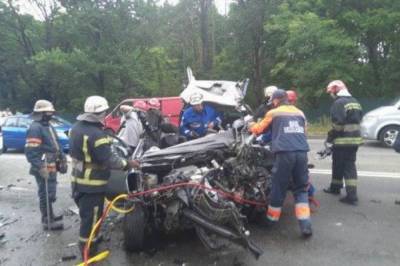 ГПУ объявила подозрение водителю Mercedes, который в ДТП под Киевом убил целую семью - vkcyprus.com - Украина - Киев