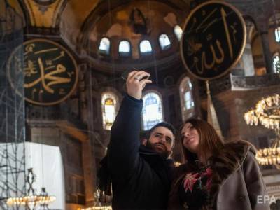 Реджеп Эрдоган - Омер Челик - Христианские изображения собора Святой Софии во время молитв мусульман будут прикрывать - gordonua.com - Турция - Стамбул