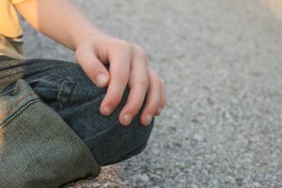 В Воронеже во дворе дома водитель иномарки сбил 6-летнего ребёнка - moe-online.ru - Воронеж