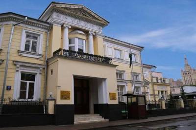 В посольстве Таджикистана в России выявили зараженных коронавирусом - argumenti.ru - Россия - Таджикистан - Посольство