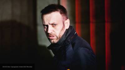 Алексей Навальный - Навального вызвали в СК в рамках дела о клевете - polit.info - Россия