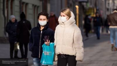 Британцы пренебрегают ношением масок во время пандемии COVID-19 - newinform.com - Англия - Шотландия - Ирландия