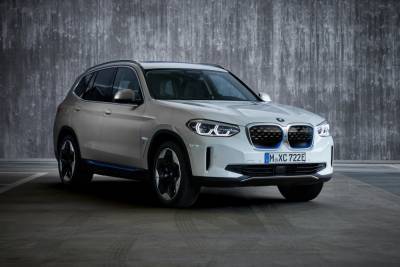 Серийный электрокроссовер BMW iX3 представлен официально: мощность 210 кВт, батарея 80 кВтч и запас хода 460 км (WLTP) / 520 км (NEDC) - itc.ua - Китай - Германия