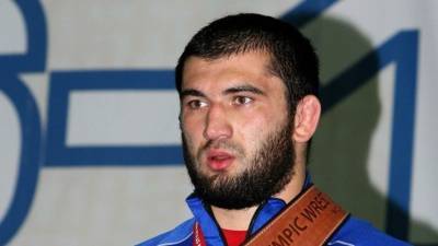 Борец Махов стал победителем Олимпиады-2012 из-за дисквалификации соперников - 5-tv.ru - Россия - Узбекистан - Грузия - Лондон